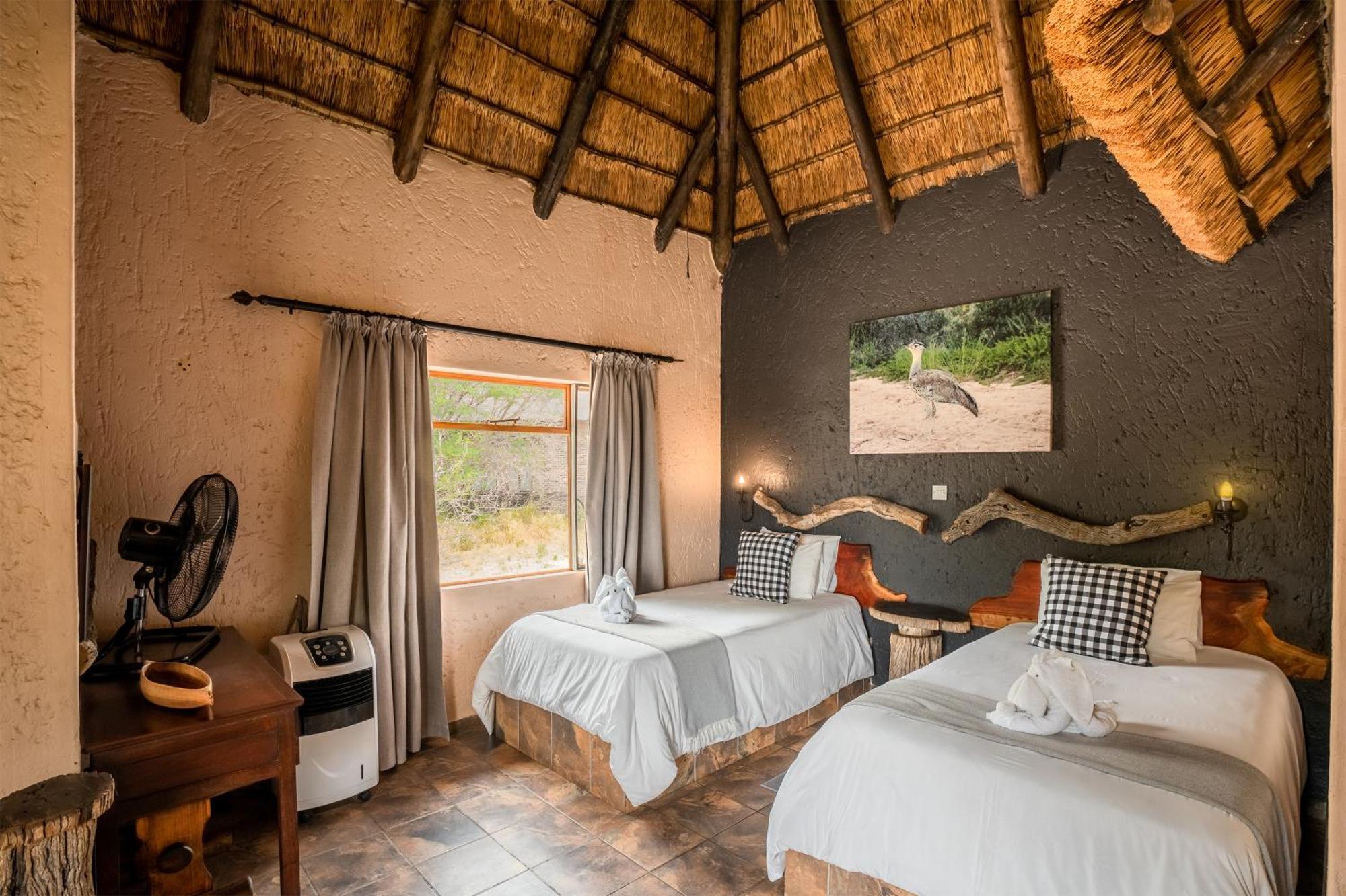 Grassland Safari Lodge Ghanzi Exteriör bild